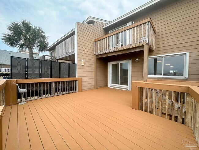 Building Photo - 344 Fort Pickens Rd