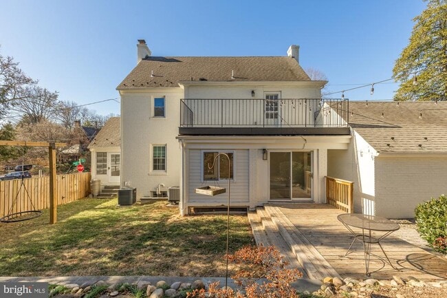 Building Photo - 4105 17th St NW