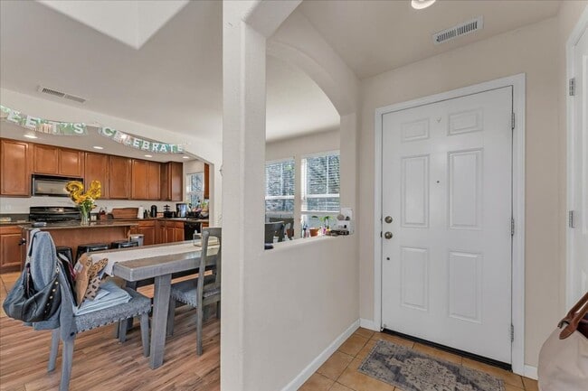 Building Photo - 7604 Stone Bluff Way