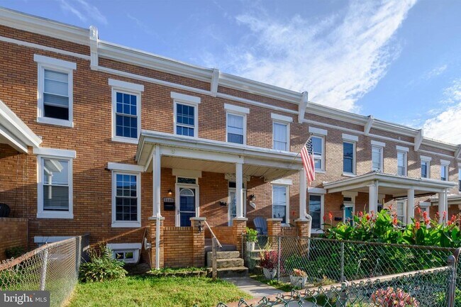 Building Photo - 1109 W 40th St