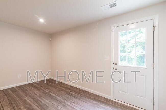 Building Photo - 5342 Austin Knoll Ct