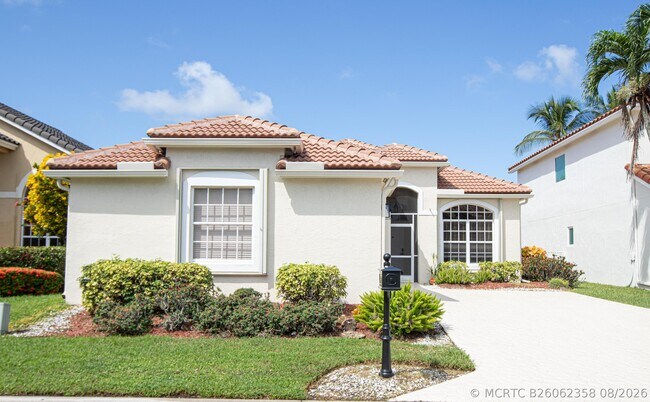 Building Photo - 10881 La Salinas Cir