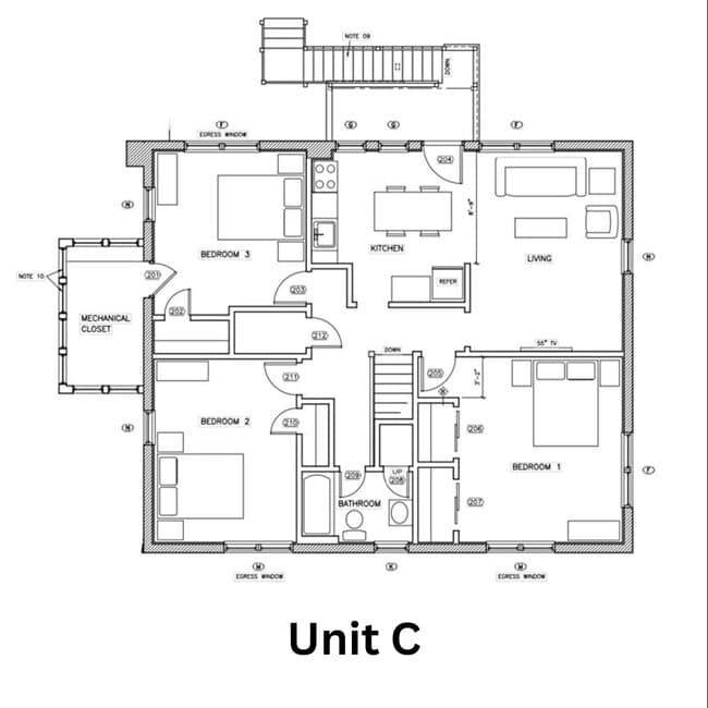 Apt. C - 141 Bridge St