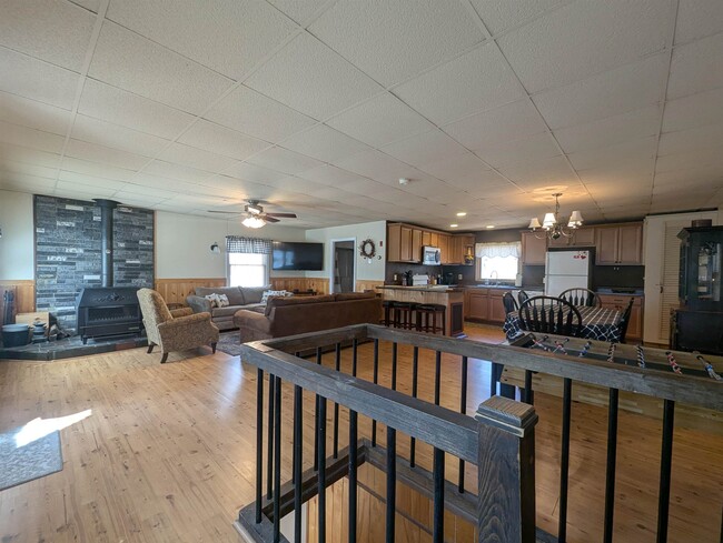 Building Photo - 30 Middle Shore Dr