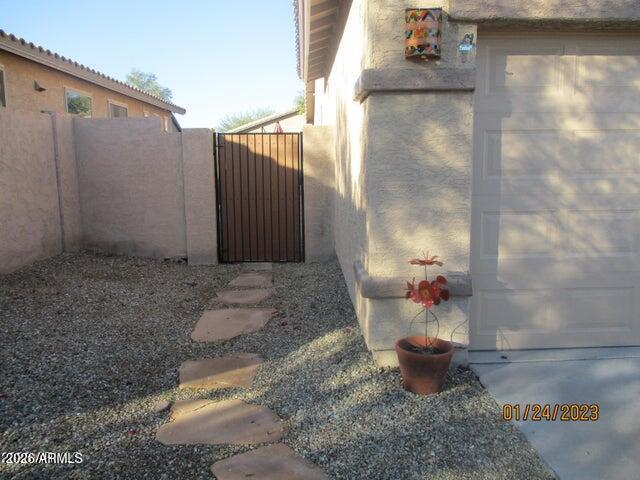 Building Photo - 10164 185th Ave