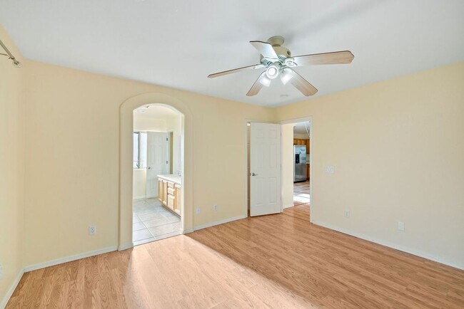 Building Photo - 4 Bedroom Home In Award Winning Vail Schoo...