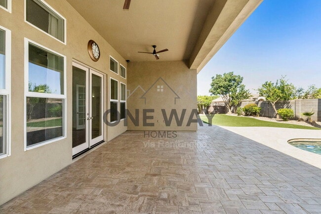 Building Photo - 4432 E Ford Ave