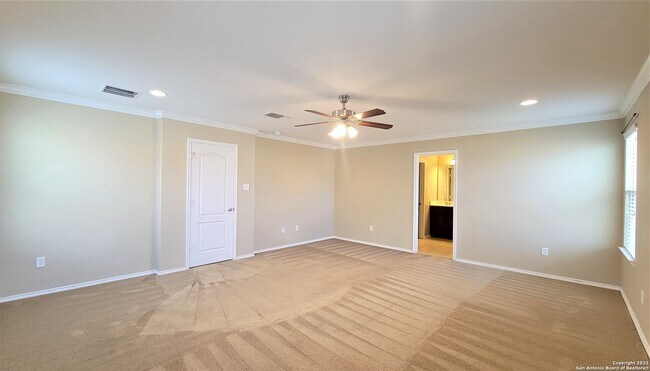 Building Photo - 2037 Brandywine Dr