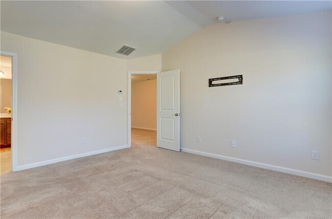 Building Photo - 3394 New Fawn Ln