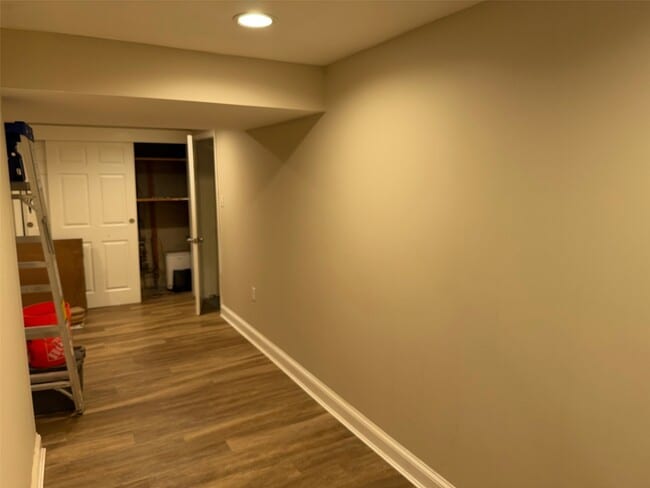 Building Photo - 17 Dover Dr