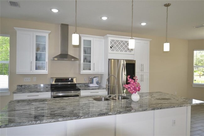 Building Photo - 5146 Tangelo Dr