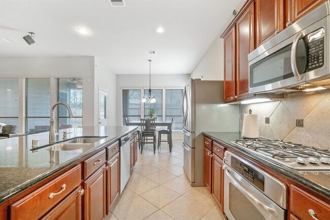 Building Photo - 2711 Leah Manor Ln