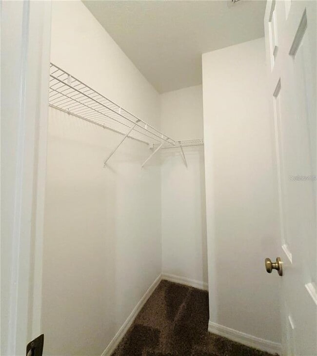 Building Photo - 207 Golden Pond Ct