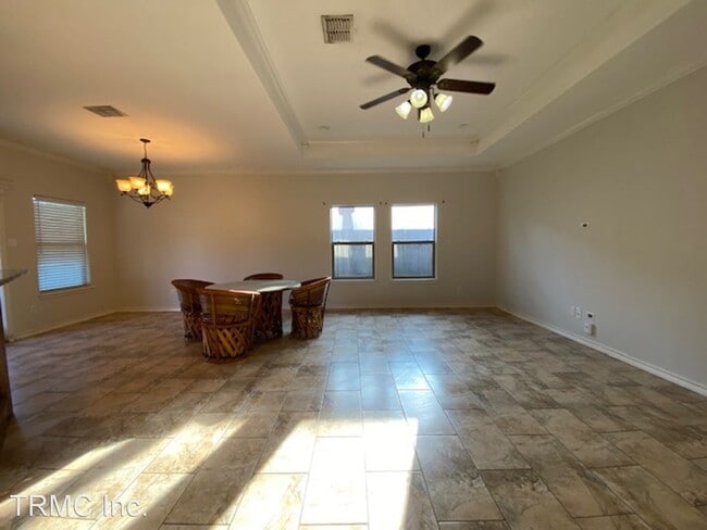 Building Photo - 3 br, 2 bath House - 2561 DATE PALM DR.