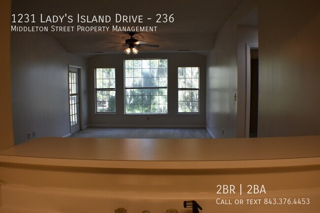 Building Photo - 1231 Ladys Island Dr