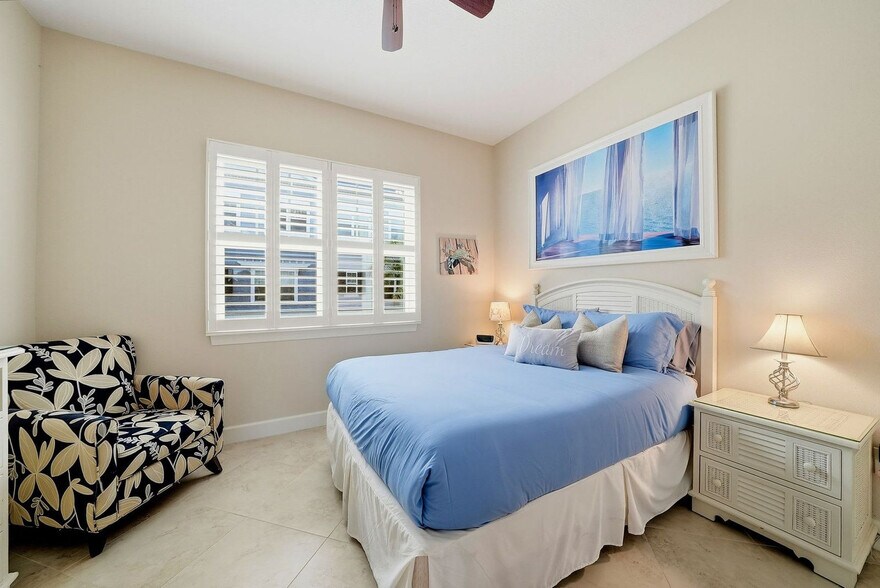 Building Photo - 6133 Marina Cove Way S