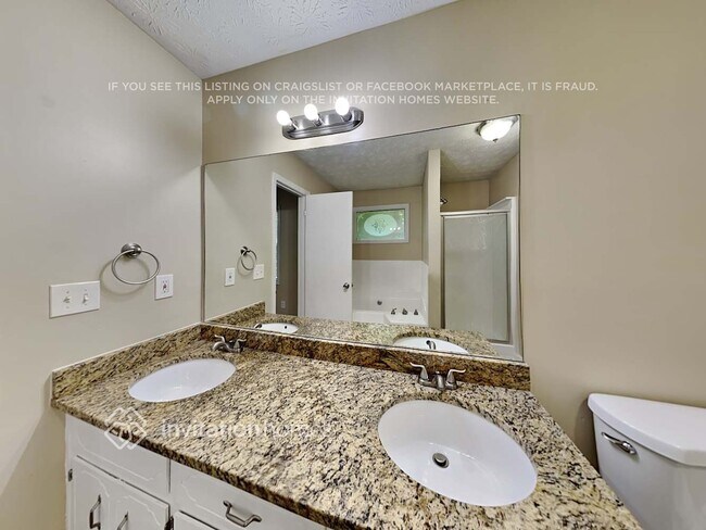 Building Photo - 2260 Rockwell Dr