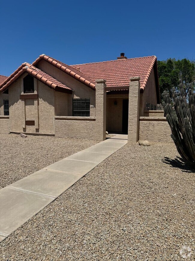 Building Photo - Tempe Home for Rent!