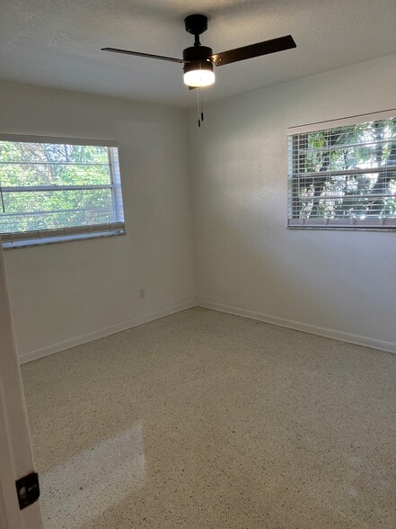 Building Photo - 2005 E Jefferson St