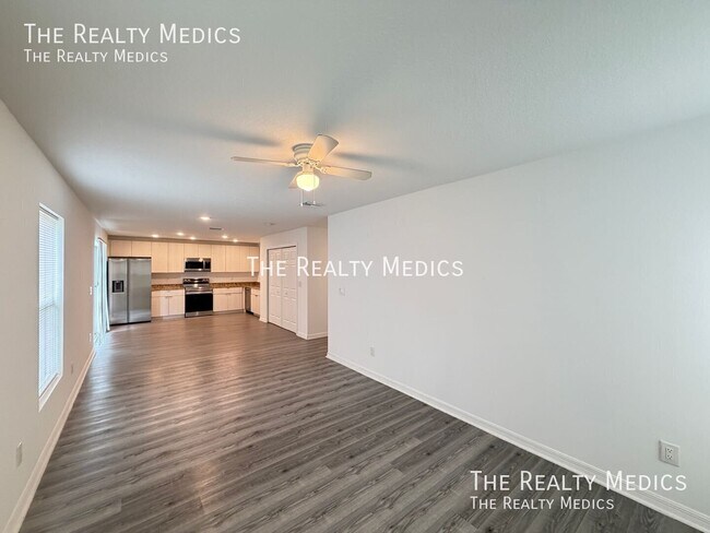 Building Photo - 13981 SW 27 Ct Rd