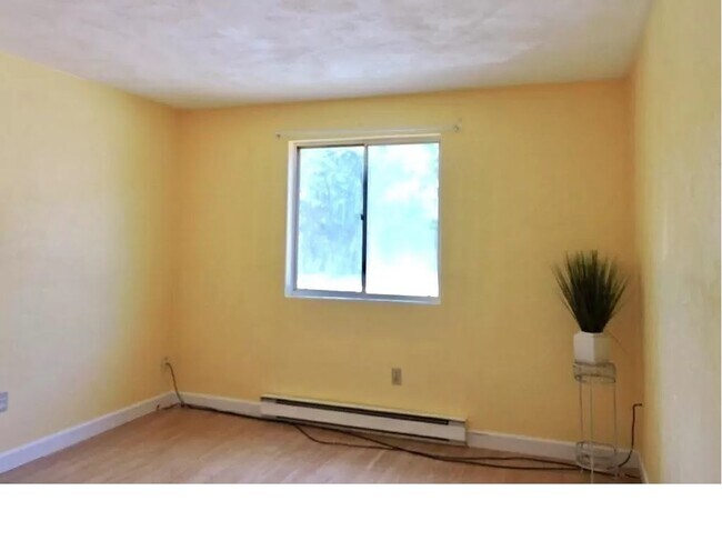 Bedroom2 - 176 Swanson Rd