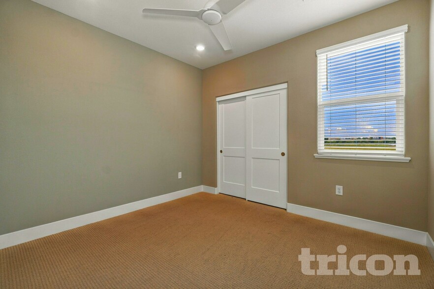Building Photo - 8237 Perla Wy