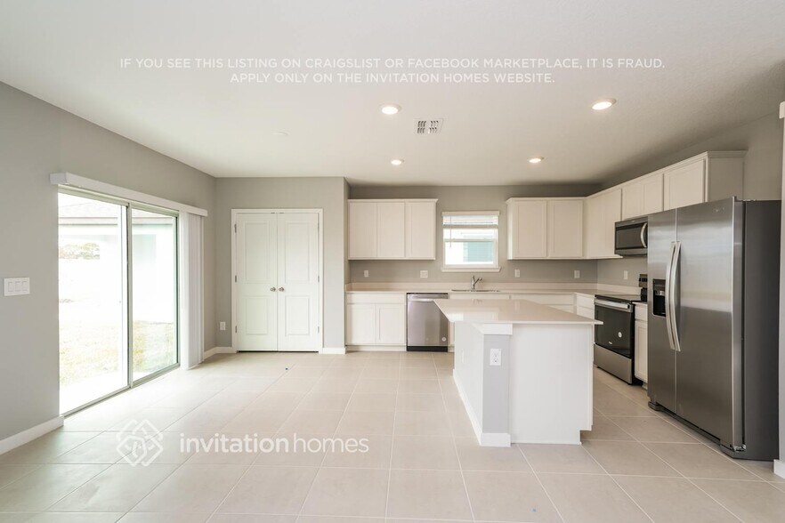 Building Photo - 3614 Hornbeam Rd