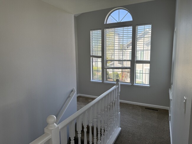 Building Photo - 558 Torrey Pine Ln