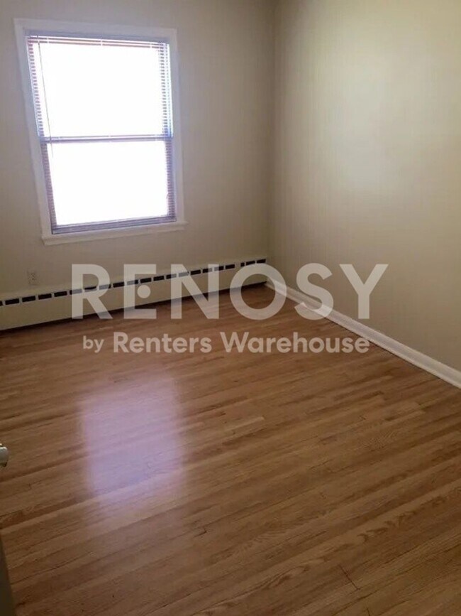 Building Photo - Fully Renovated 2BR / 2BA Home in Prime Whittier-Uptown Location