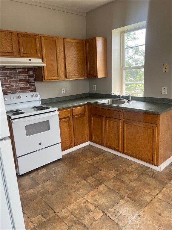 Building Photo - 287 Hartwell St