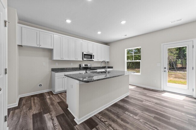 Building Photo - 1246 Stonewyck Dr