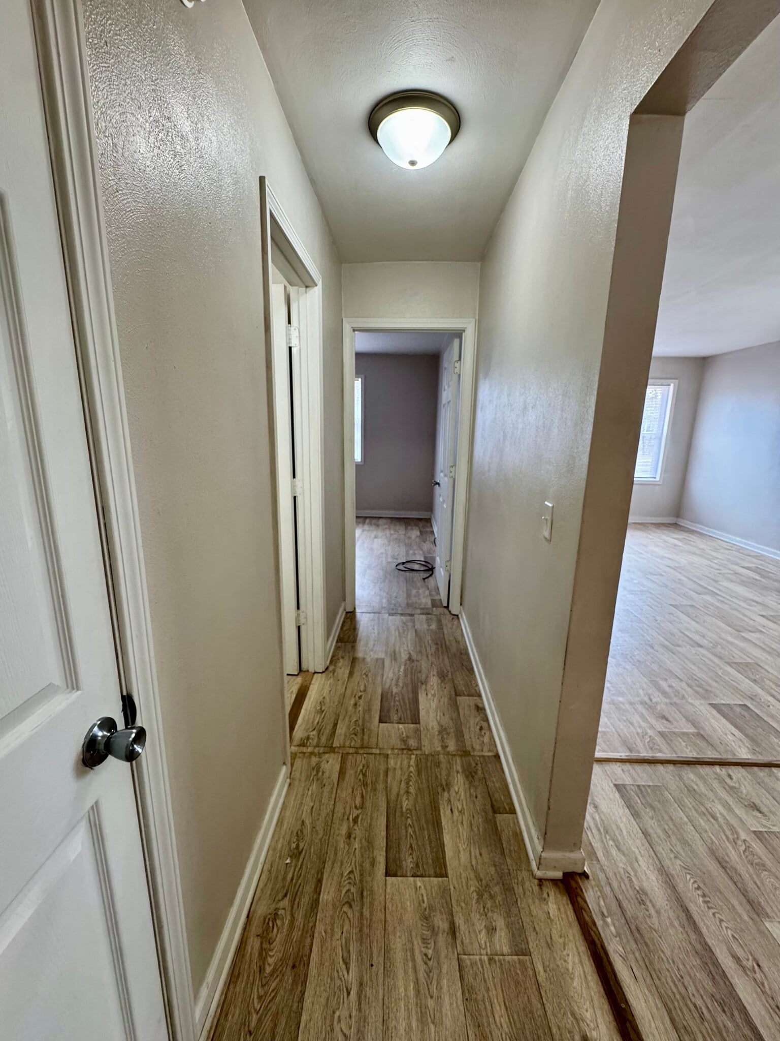 Building Photo - 671 W 64th St