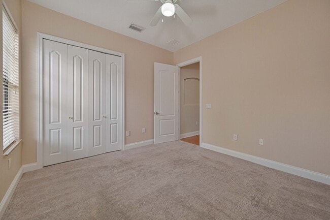 Building Photo - 1244 Carpazi Ct