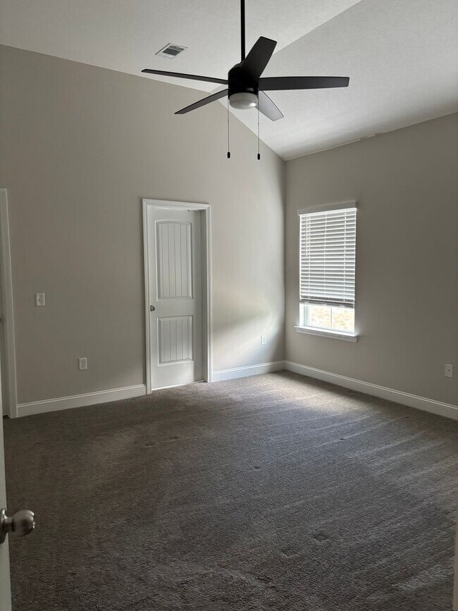 Building Photo - 238 Marron Wy
