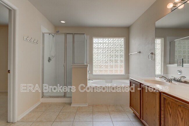 Building Photo - 1644 Cloudy Brook