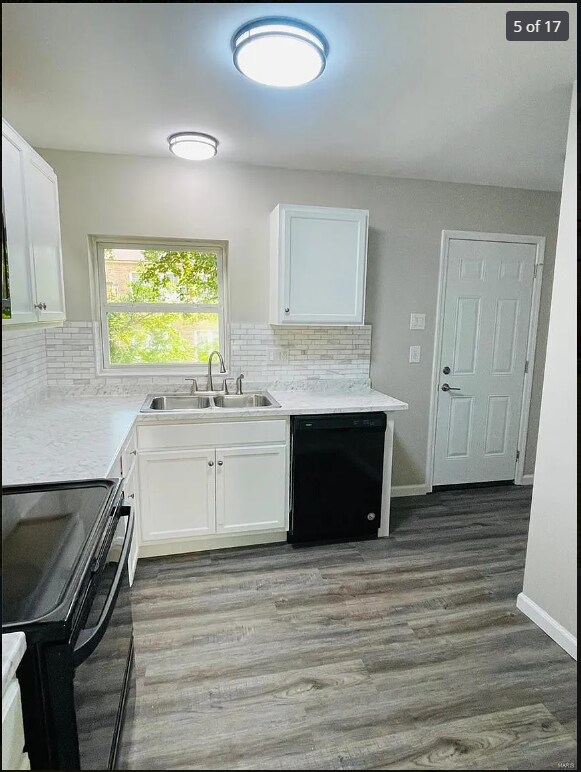 Building Photo - 6906 Alberici Ave