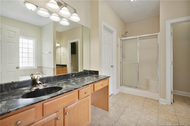 Building Photo - 2813 Franciscan Dr