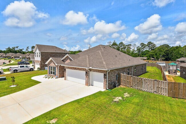 Building Photo - 3055 Sea Oats Dr