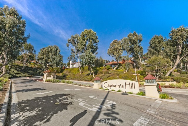 Building Photo - 25572 Spinnaker Dr