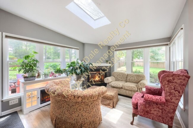 Building Photo - Beautiful 3 Bedroom 2.5 Bath Home in Dallastown Schools Pet Friendly
