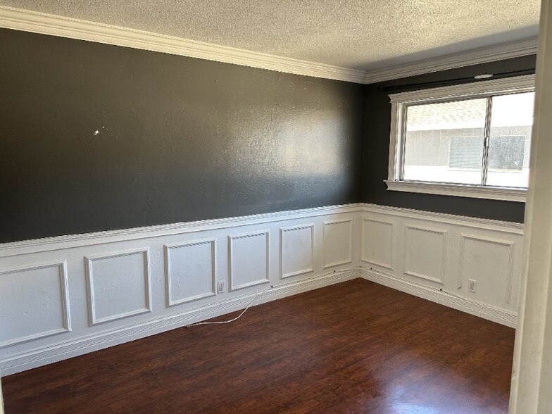 Building Photo - 2114 Curtner Ave