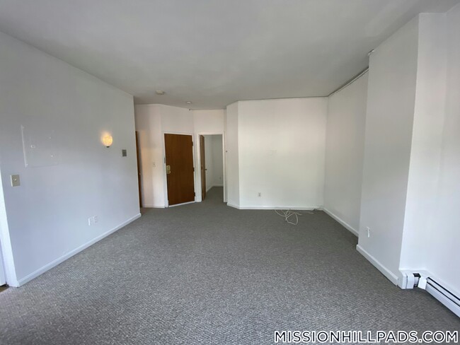 Building Photo - 63 S Huntington Ave