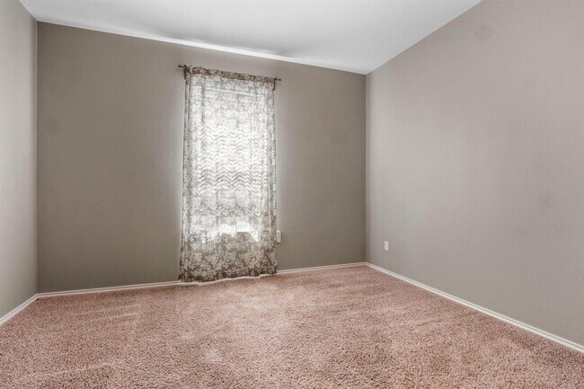 Building Photo - 234 Mancos Dr