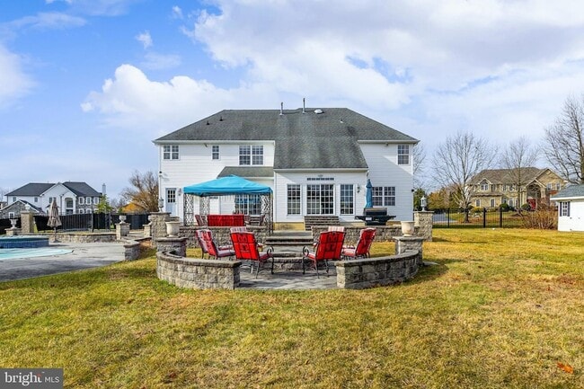 Building Photo - 10 Morning Glory Cir