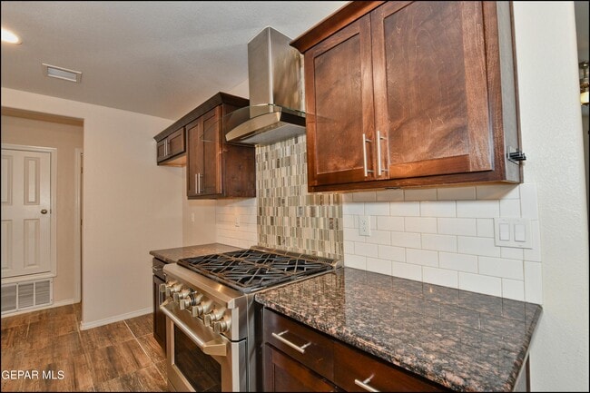 Building Photo - 12060 Mesquite Thorn Dr