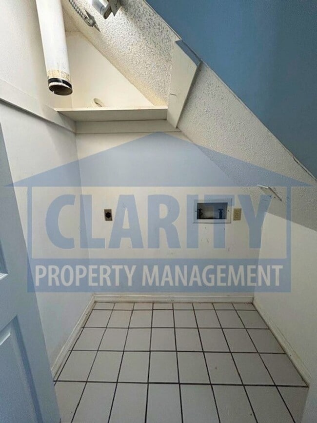 Building Photo - ***Coming soon!!***