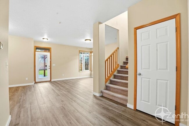 Building Photo - 1511 SE 86th Ct