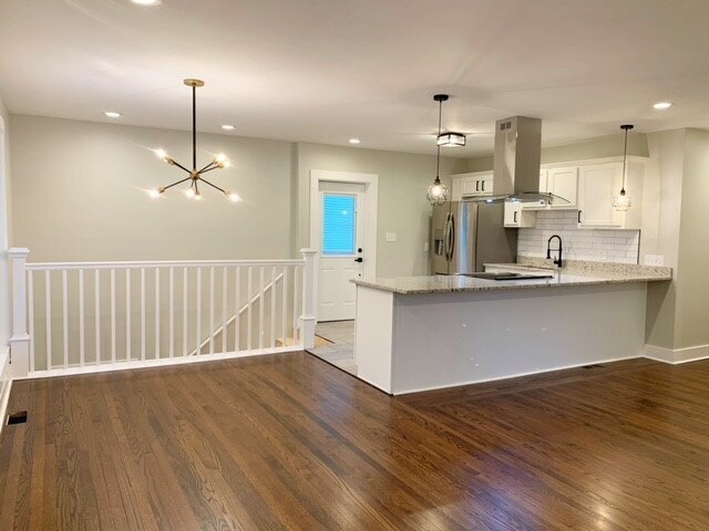 Building Photo - BUTLER UNIVERSITY 4BR/4BA PROFESSIONALLY REMODLELED!!   PERFECT FOR 4 ROOMATES!