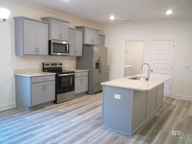 Building Photo - 263 Tillage St