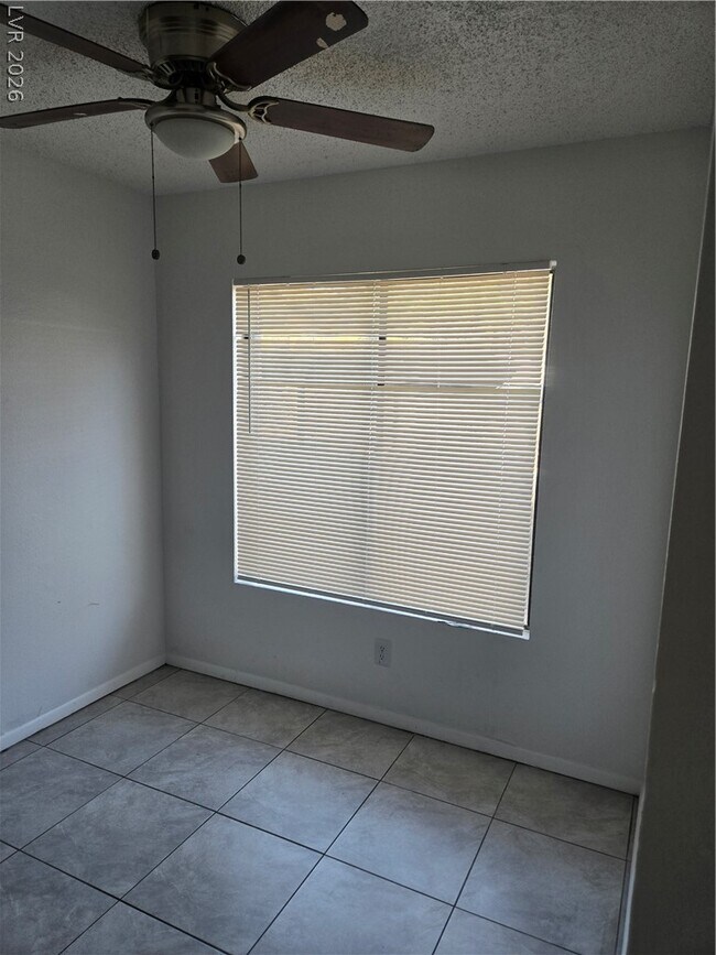 Building Photo - 2841 Wheelwright Dr